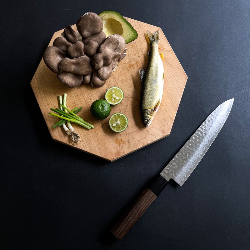 Kikusumi KATURA 三德刀 大马士革日本 VG10钢 高级紫檀木 18厘米 - 菜刀/刀架 - 不锈钢 银色