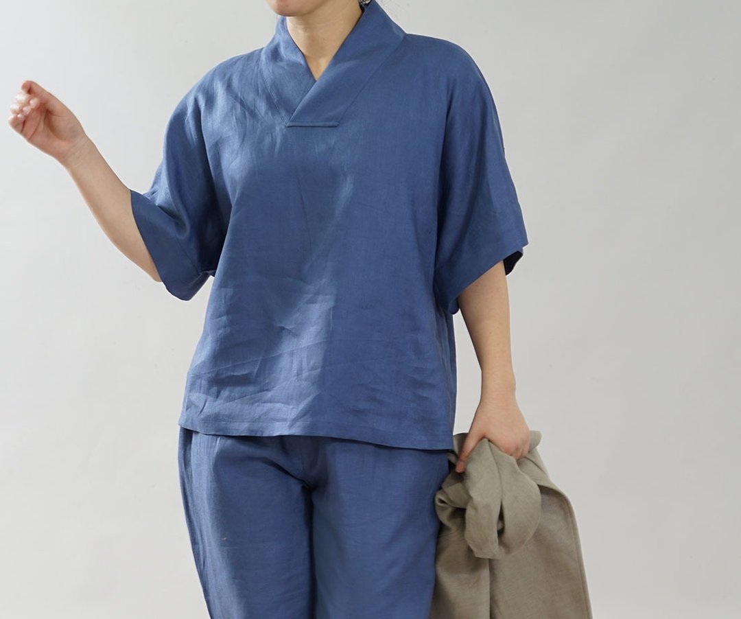 wafu Linen blouse / short sleeves / kimono collar / marine blue  t010c-cbn1 - 女装衬衫 - 棉 蓝色