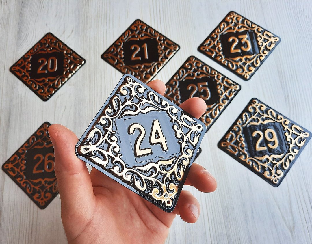 Black brass address number plate 24 door decorative rhomb sign vintage - 门帘/门牌 - 其他金属 黑色