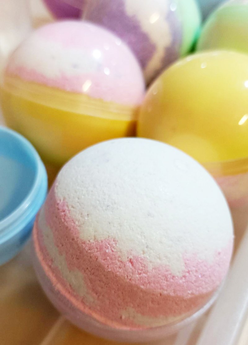 扭蛋玩具香薰泡泡浸浴球(2个装) - 肥皂/手工皂 - 其他材质 黄色