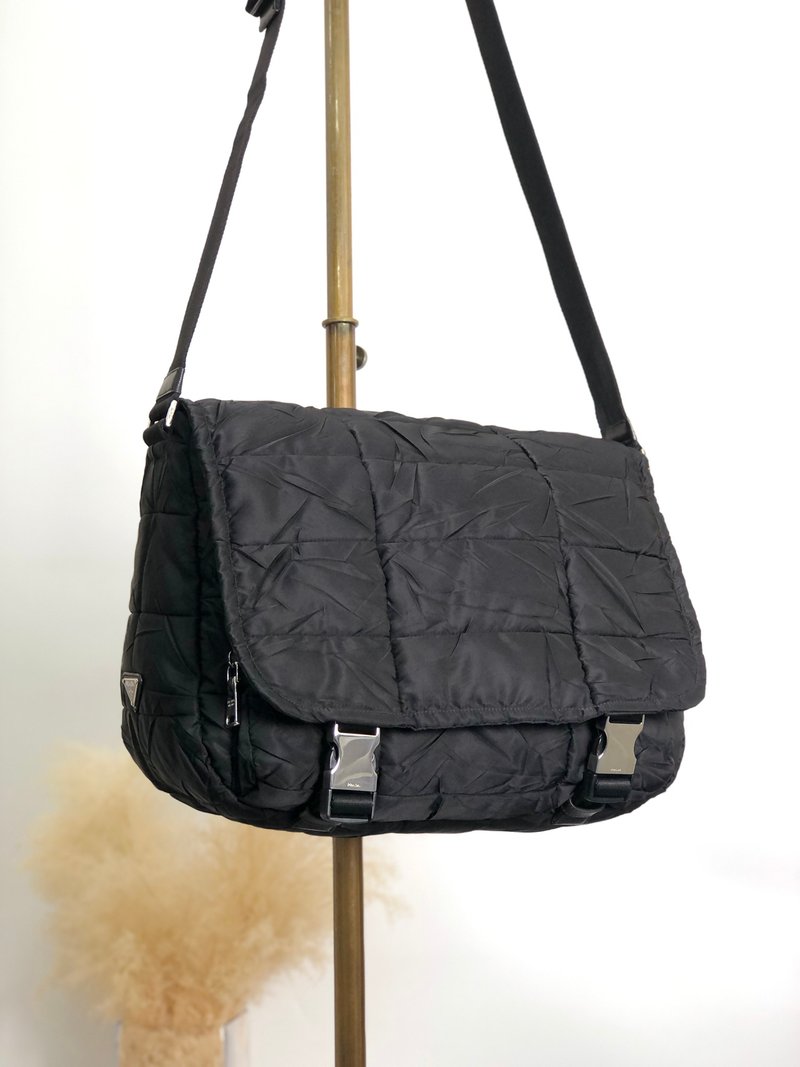 【日本直送 名牌中古包】PRADA 普拉达 侧背包 黑色 菱格纹 尼龙 邮差包 vintage 古董 2xhgff - 侧背包/斜挎包 - 尼龙 黑色