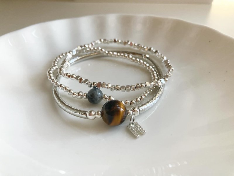 水晶手链组合 三层叠戴 星球系列水晶手链 虎眼石魔鬼海蓝宝 - 手链/手环 - 水晶 