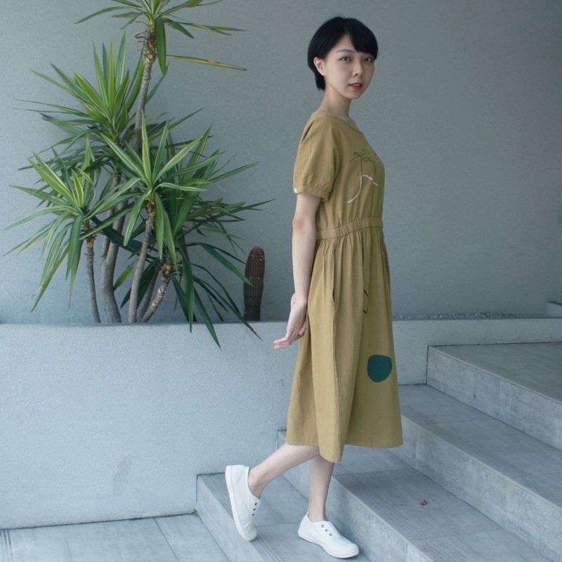 Cognoscenti 米杏 收腰棉麻洋装 静物/棉麻/长版洋装 - 洋装/连衣裙 - 棉．麻 黄色