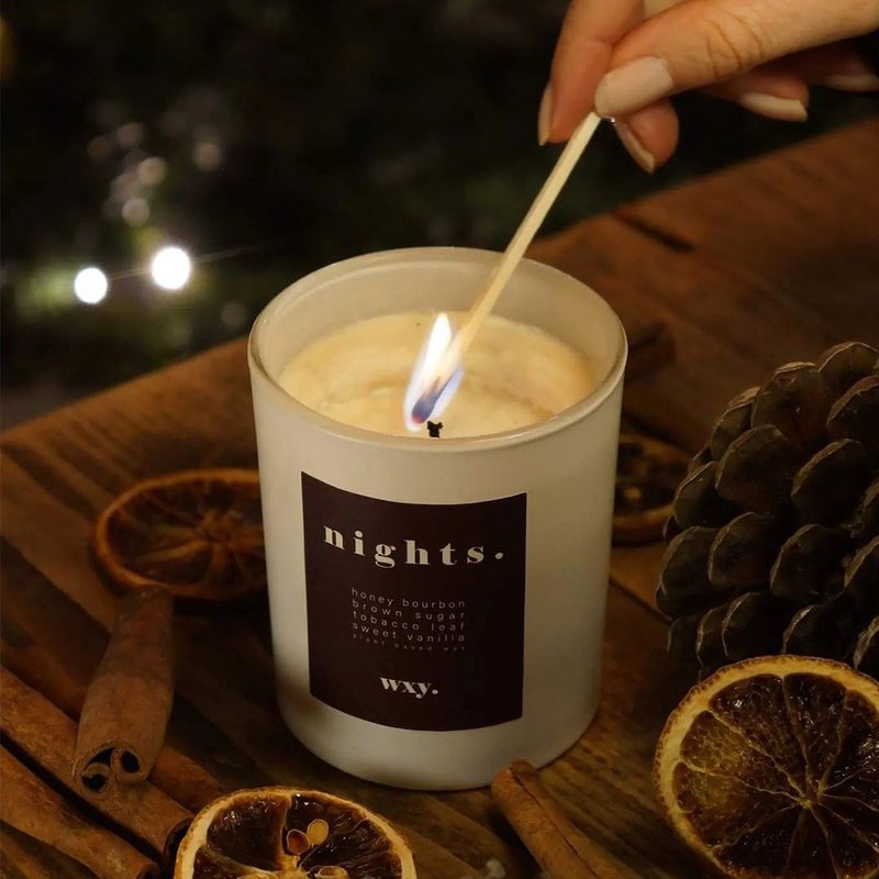 【英国 wxy】经典蜡烛- nights. 波本酒 & 菸草 /200g - 蜡烛/烛台 - 玻璃 咖啡色