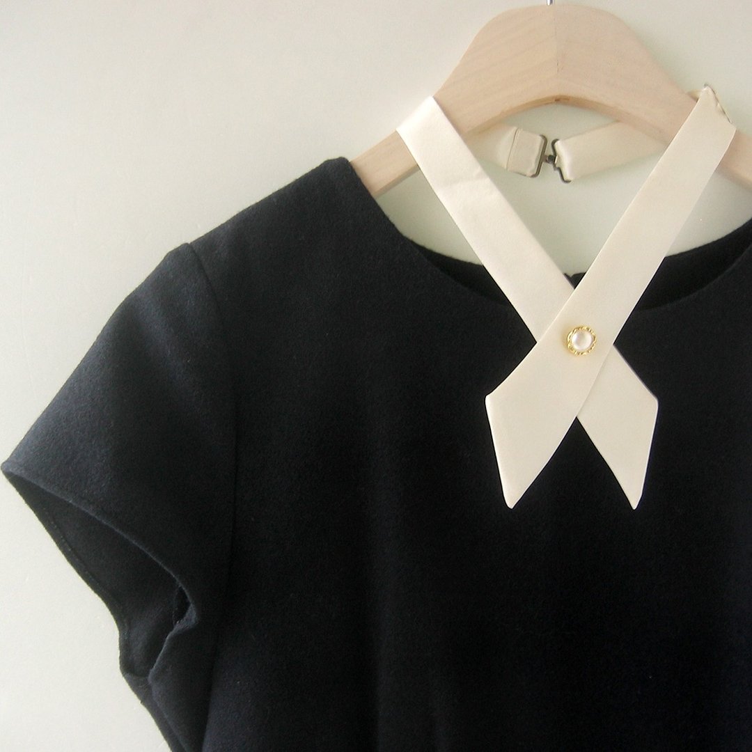 Ivory crosstie,necktie,Ivory neck tie for woman,wedding,Gray crosstie - 领结/领巾 - 其他材质 灰色
