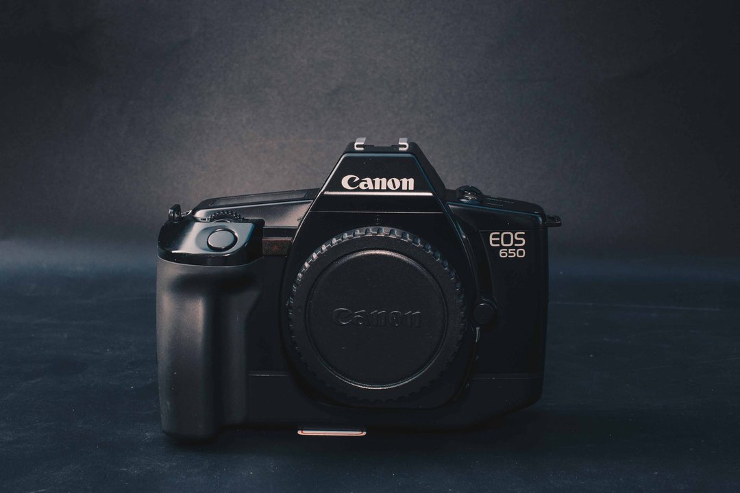 CANON EOS 650 底片相機 #566 - 相机 - 其他金属 黑色