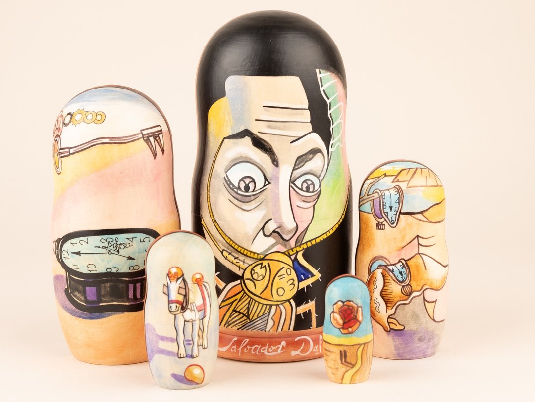 Salvador Dali Nesting Dolls , Stacking dolls, Matryoshka, Dali Art Babushka doll - 摆饰 - 木头 