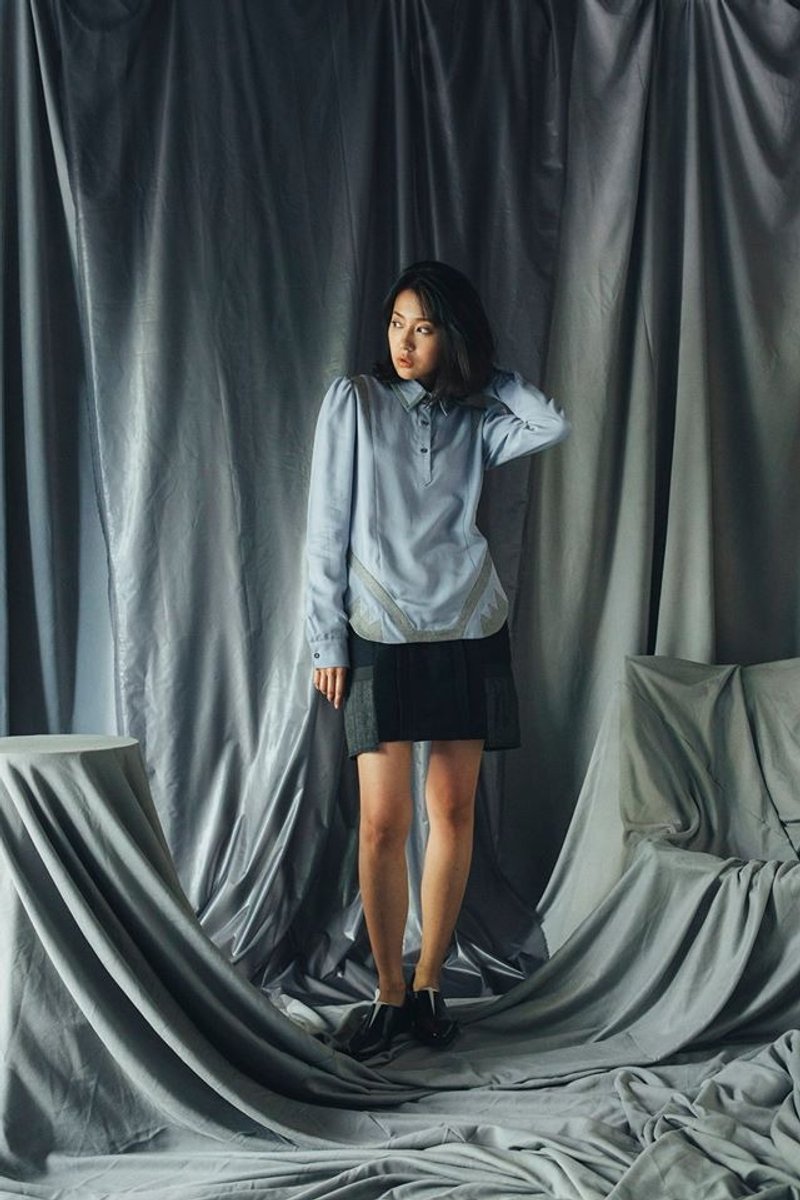 【灰色的影子】浪漫优雅。普鲁士蓝拼贴设计长袖衬衫 - 女装衬衫 - 棉．麻 蓝色