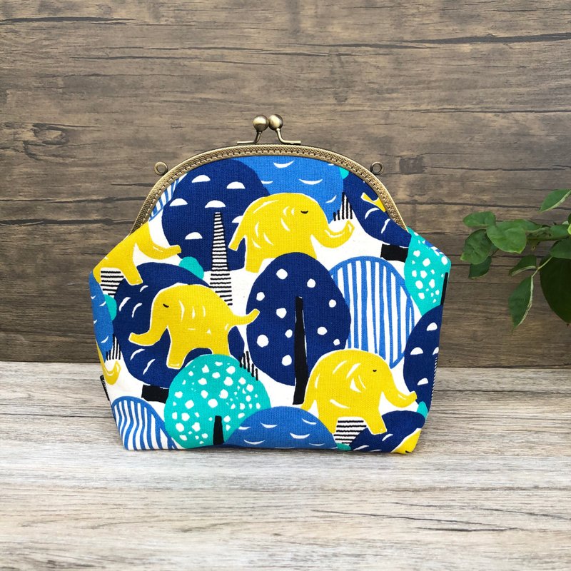 大象口金包/侧背包/がまぐちバッグ - 侧背包/斜挎包 - 棉．麻 蓝色