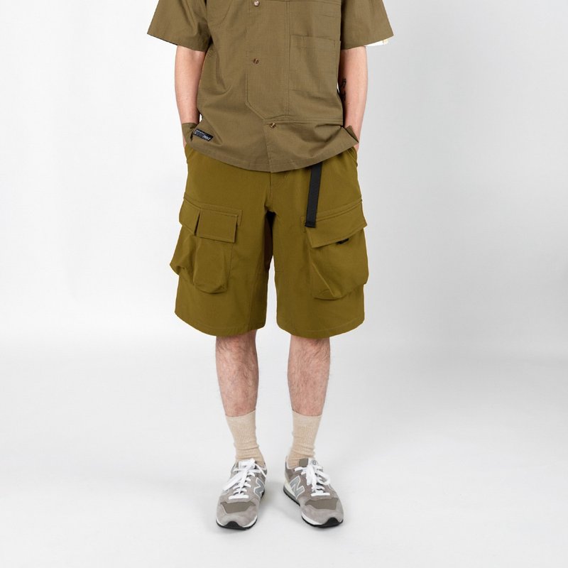 Utility shorts防泼水多口袋机能短裤 黄棕色 - 男士短裤 - 聚酯纤维 