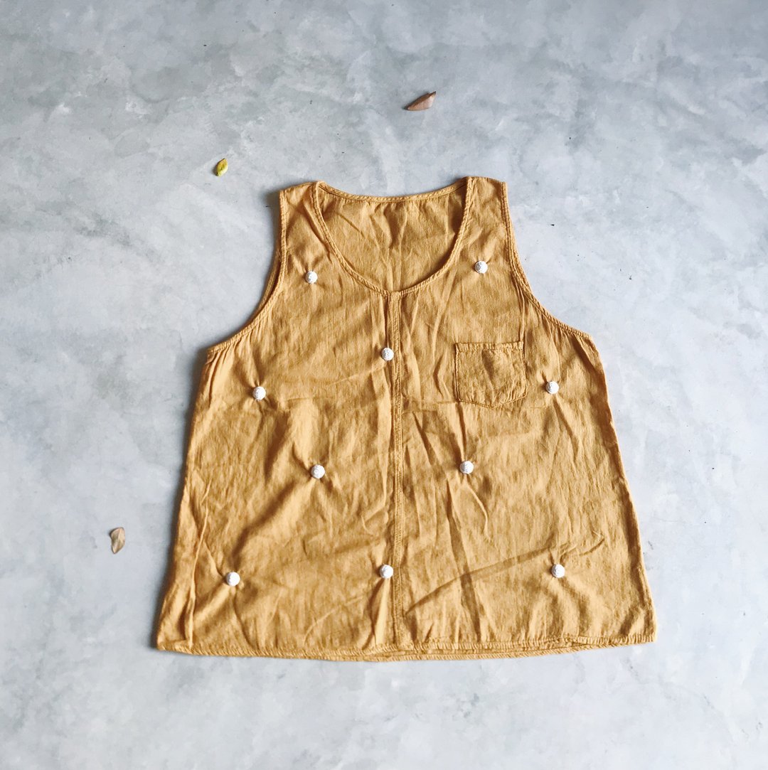 Polka dots sleeveless shirt - 女装上衣 - 棉 黄色