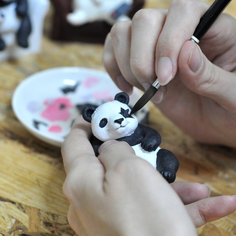 DIY彩绘手机座/名片座(下班后系列:贪吃熊) - 摆饰 - 其他材质 白色