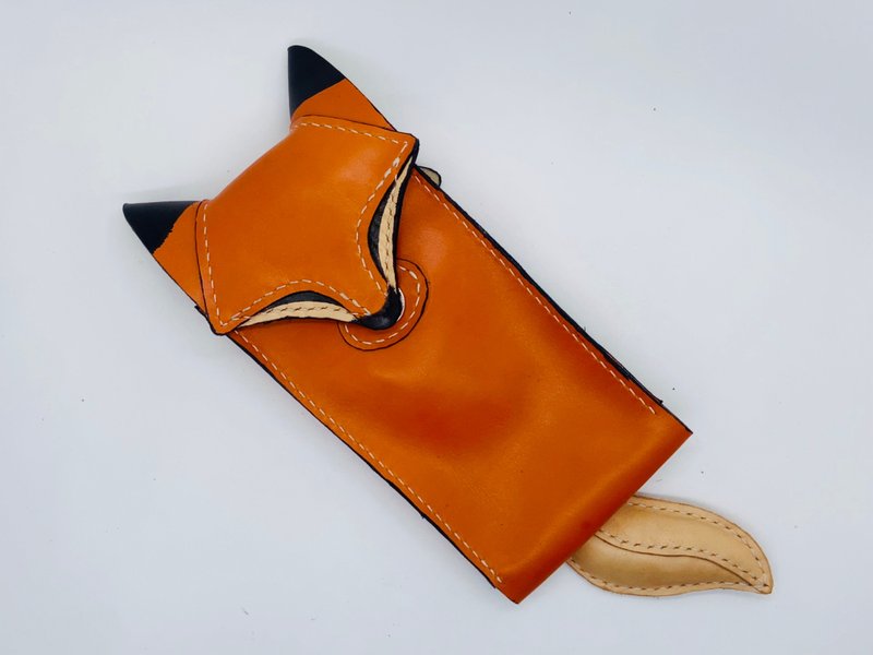 真皮手机包 MINI斜挎包 狐狸设计感 小众风格灵感 礼物 - 侧背包/斜挎包 - 真皮 