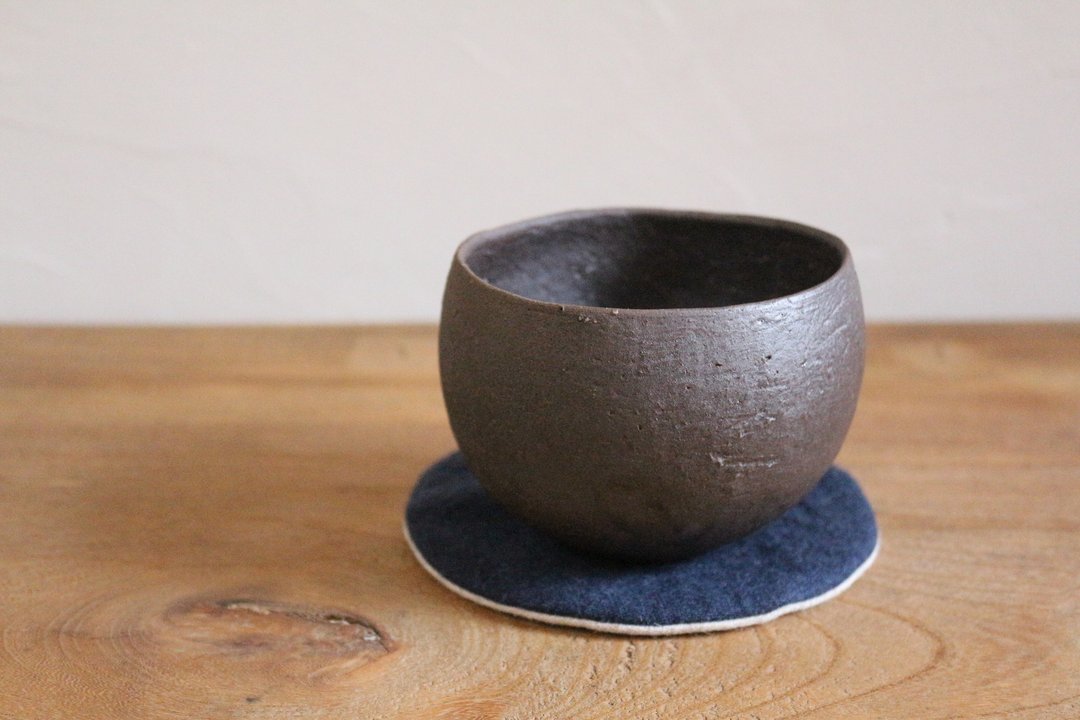 Cup with mat - 其他杯子 - 陶 咖啡色
