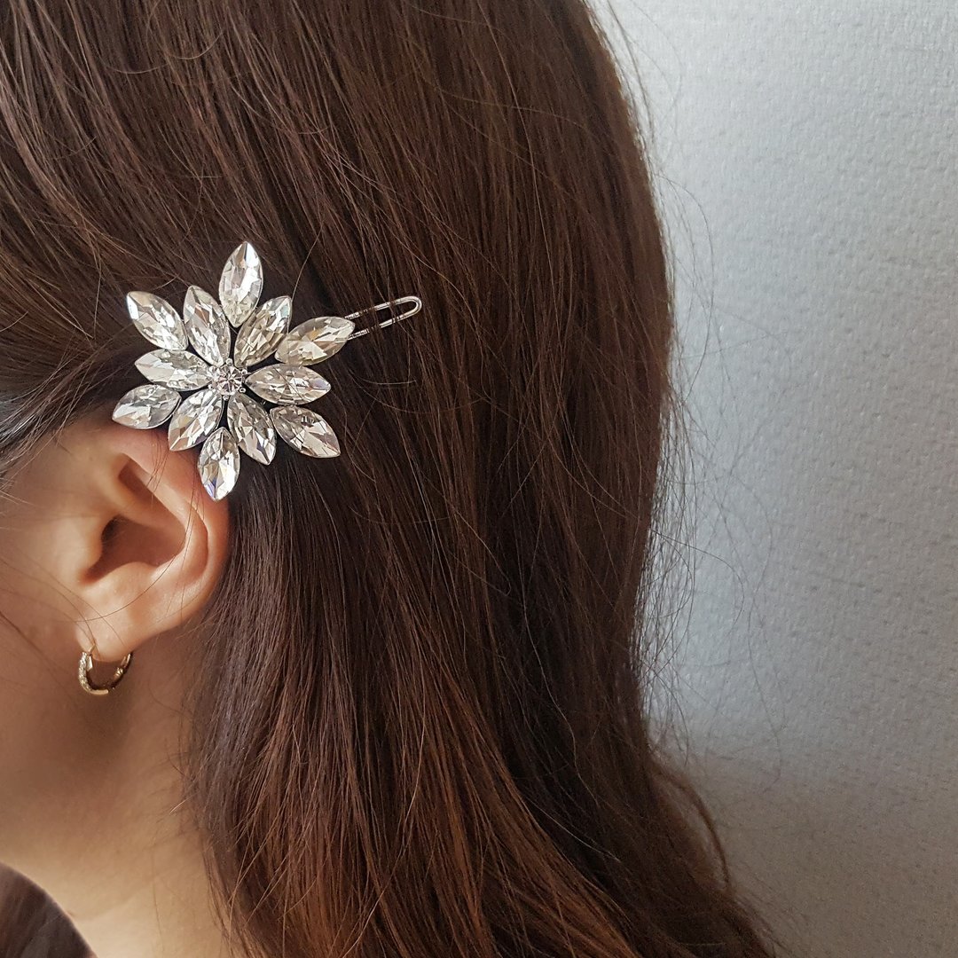 Snowflake hair clips, snow flakes, winter hair accessories - 发饰 - 其他材质 咖啡色