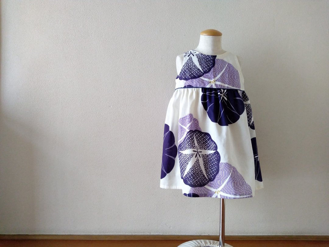 Children's Yukata Hikaeme Flare Dress / Back Button Ivory Purple Morning Glory 80-90 Size / Made to Order - 童装裙 - 棉 紫色