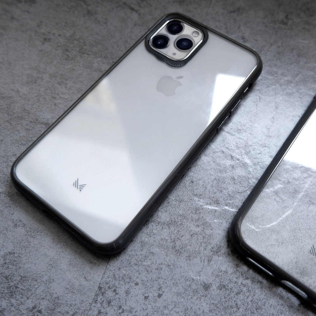 Lucid | 防撞软胶边亚加力透明手机壳iPhone11/Pro/Max - 炭灰色 - 手机壳/手机套 - 其他材质 黑色