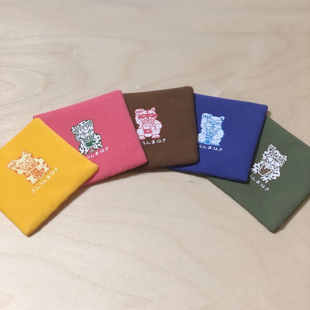 招财夹心杯垫 / 5种口味 / 起司 / 抹茶 / 草莓 / 咖啡 / 蓝莓 - 杯垫 - 棉 
