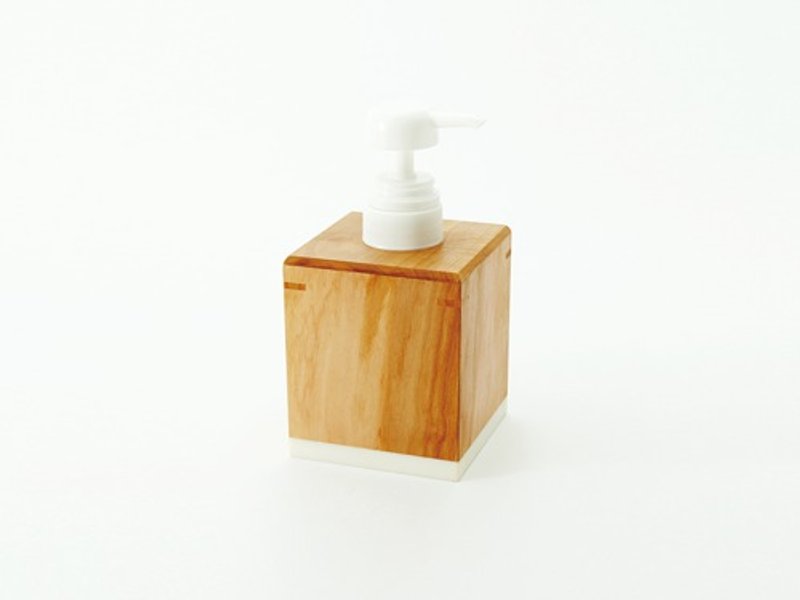 Apple tree soap dispenser - 其他 - 木头 