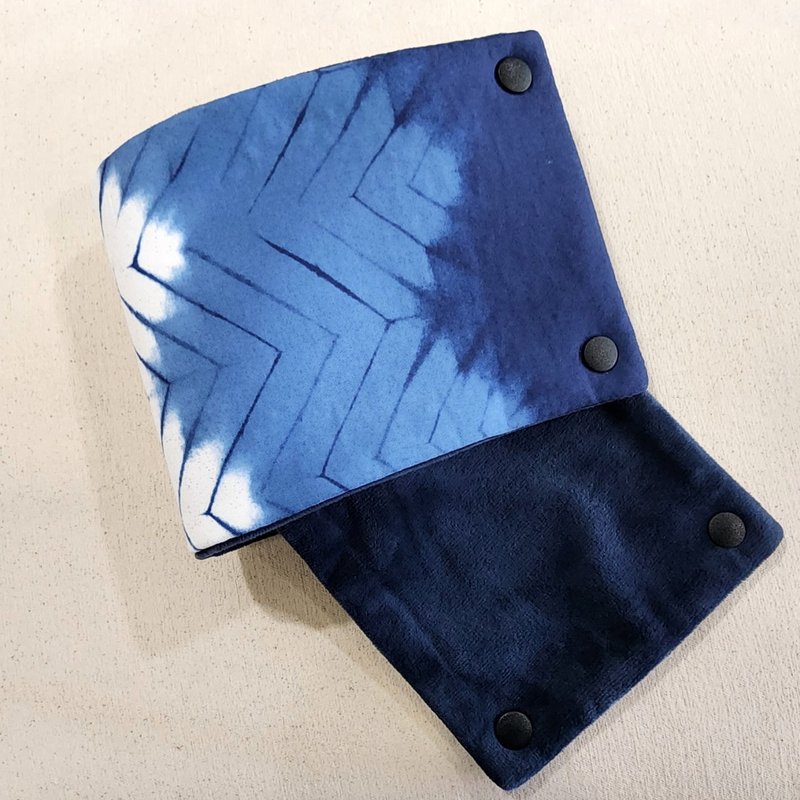 山道绞-脖围 围脖(环保数位印花) - 围巾/披肩 - 棉．麻 蓝色