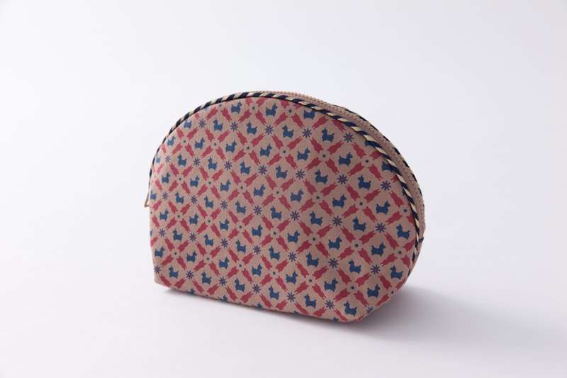 拉链半月收纳包/印花乐xRody/Rody老磁砖/古典咖啡 - 化妆包/杂物包 - 棉．麻 