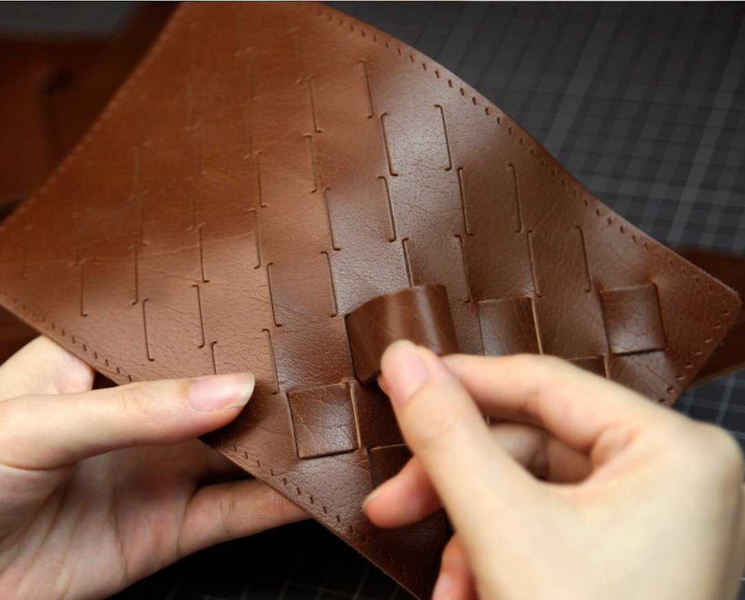 编织手缝diy皮革材料包/完成品 大容量卡包 钱包定制刻字礼物 - 皮件 - 真皮 