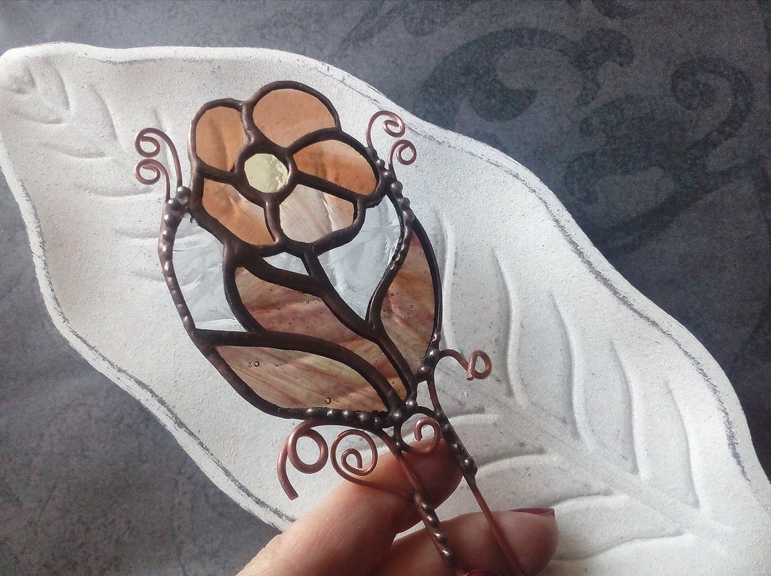 Plant pot glass stake. Stain glass brown plant flower suncatcher. flower pot pin - 植栽/盆栽 - 玻璃 咖啡色
