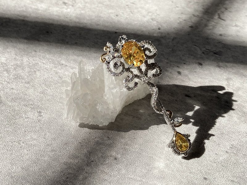 【蛇杖。黄托帕石吊坠】14K白金、魔杖、权杖、铂金、锆石 - 锁骨链 - 贵金属 黄色