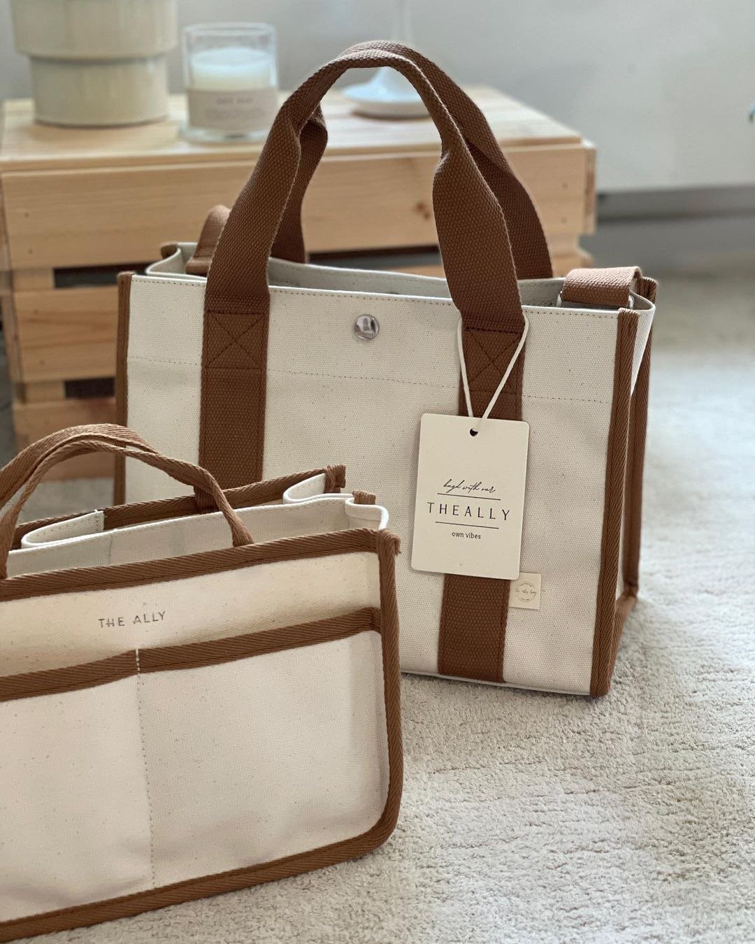 韩国 The Ally | LUNA BAG (附内袋)| 啡色 | 手袋 单肩包 - 手提包/手提袋 - 棉 咖啡色
