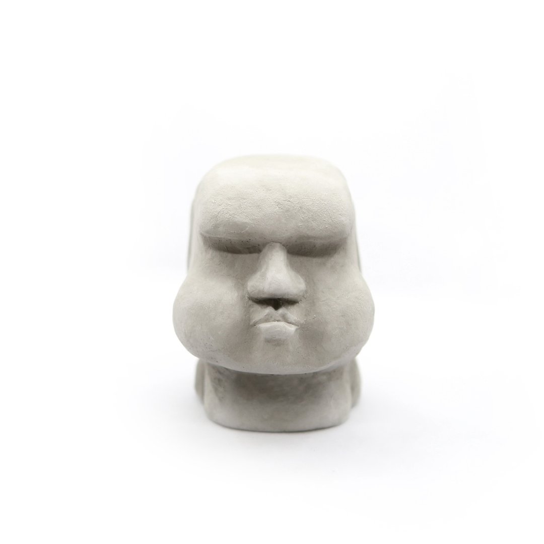 Angry MOAI Aromastone - 闹脾气摩艾石像 香氛石版 - 摆饰 - 水泥 灰色