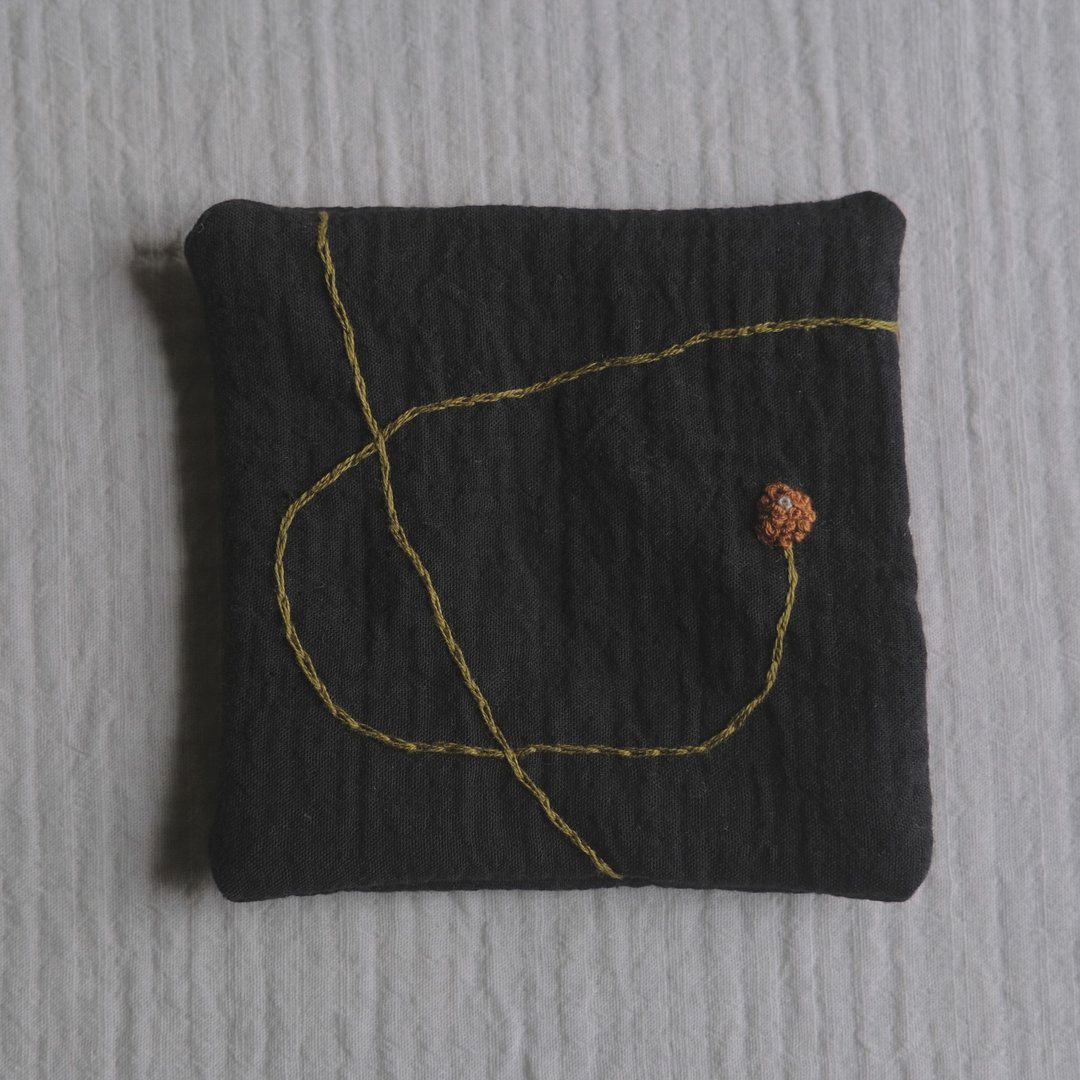 森林的脸・刺绣杯垫 - 杯垫 - 棉 黑色