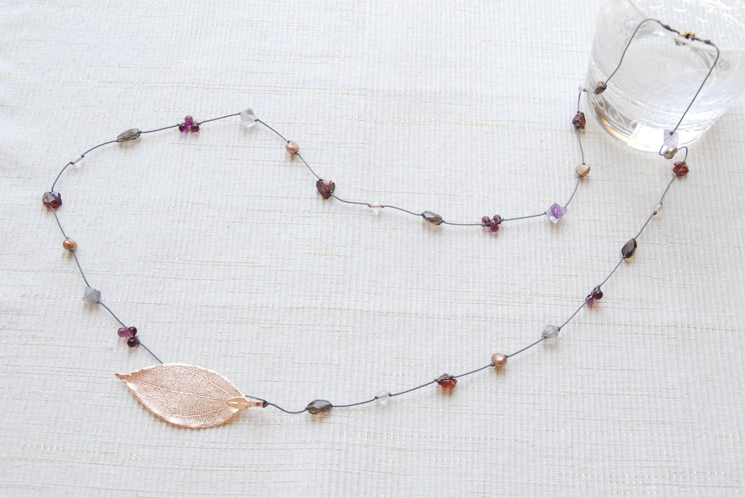 Konoha Necklace Garnet x Bronze - 项链 - 半宝石 红色