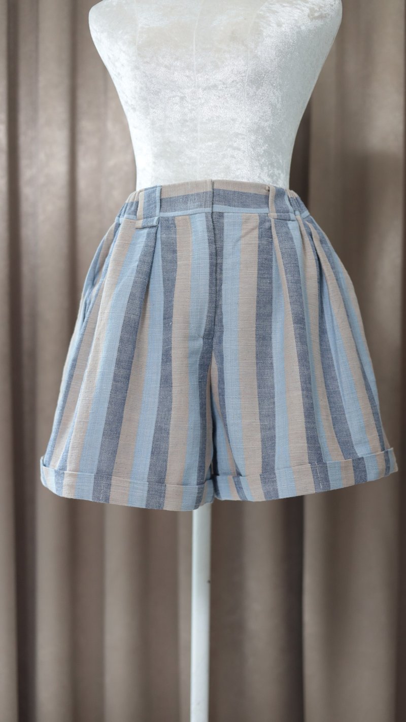 Loom & Leaf - 手捻棉手工编织短裤 - 女装短裤 - 棉．麻 蓝色