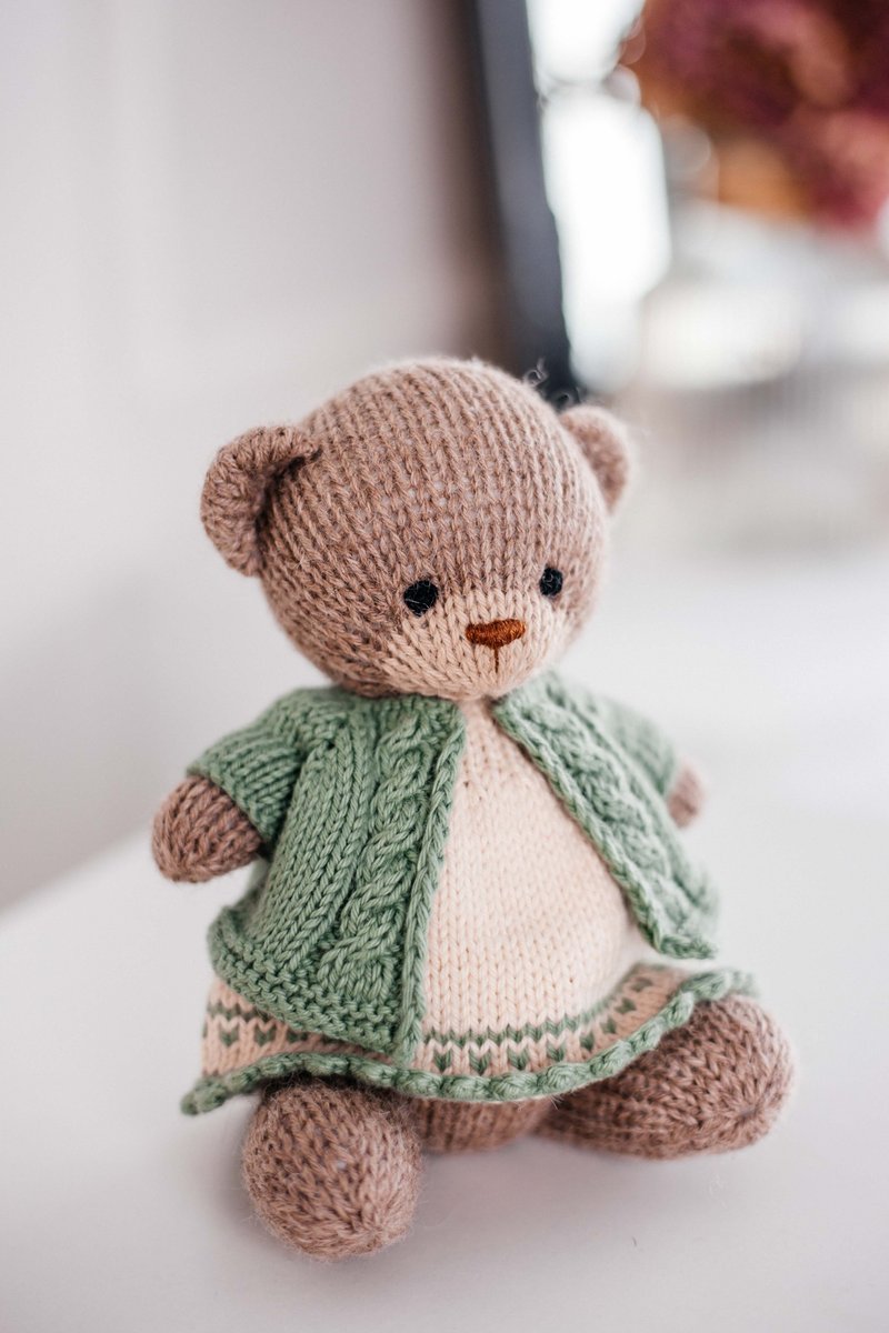 Teddy bear, fluffy bear, miniature bear, hand knit small teddy, organic toy, - 婴儿饰品 - 羊毛 