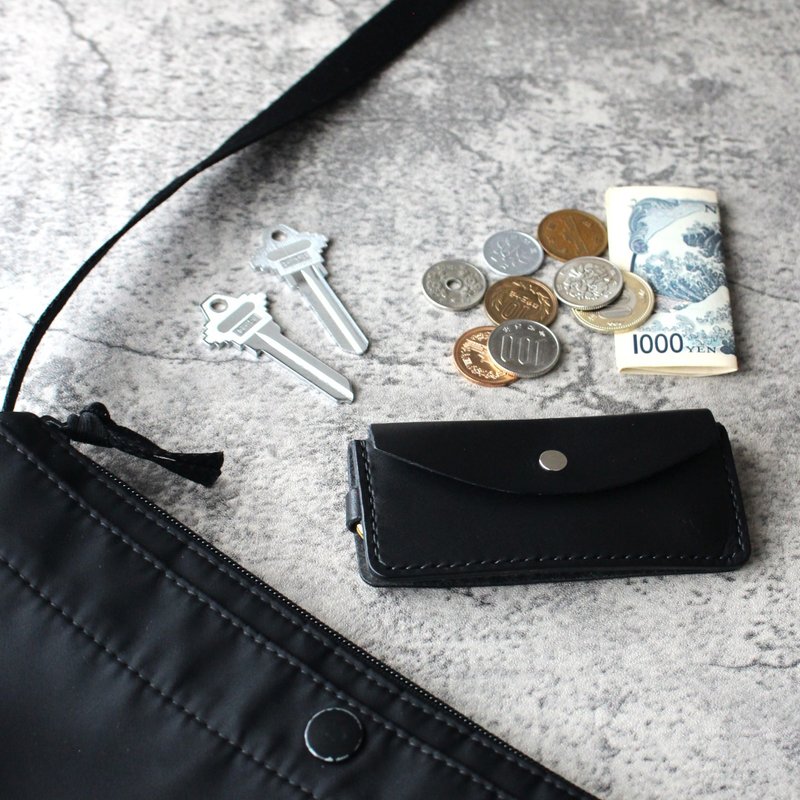 水豚造型钥匙包・零钱包 - 零钱包 - 真皮 黑色