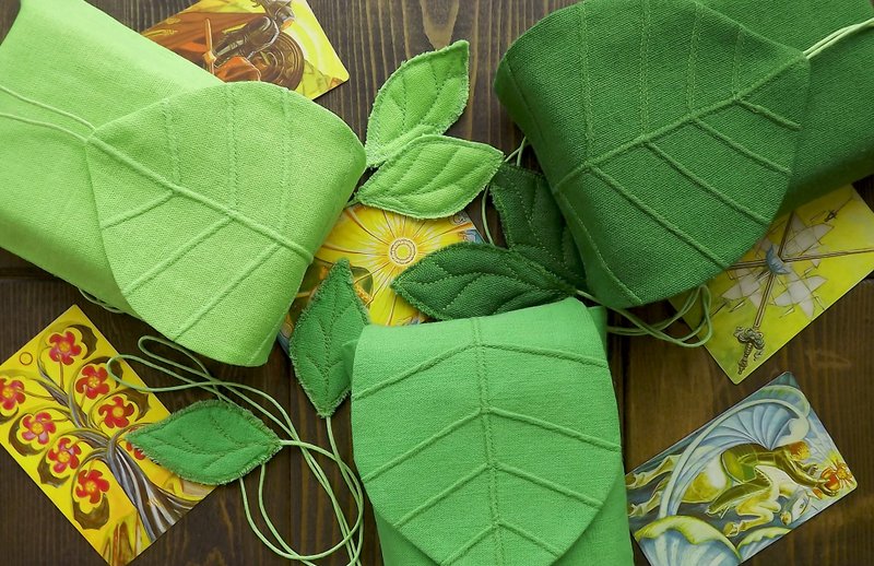 ANY SIZE Leaf-like Tarot Bag, Large Leaf Tarot Pouch, Mini Tarot Card Case - 其他 - 亚麻 多色