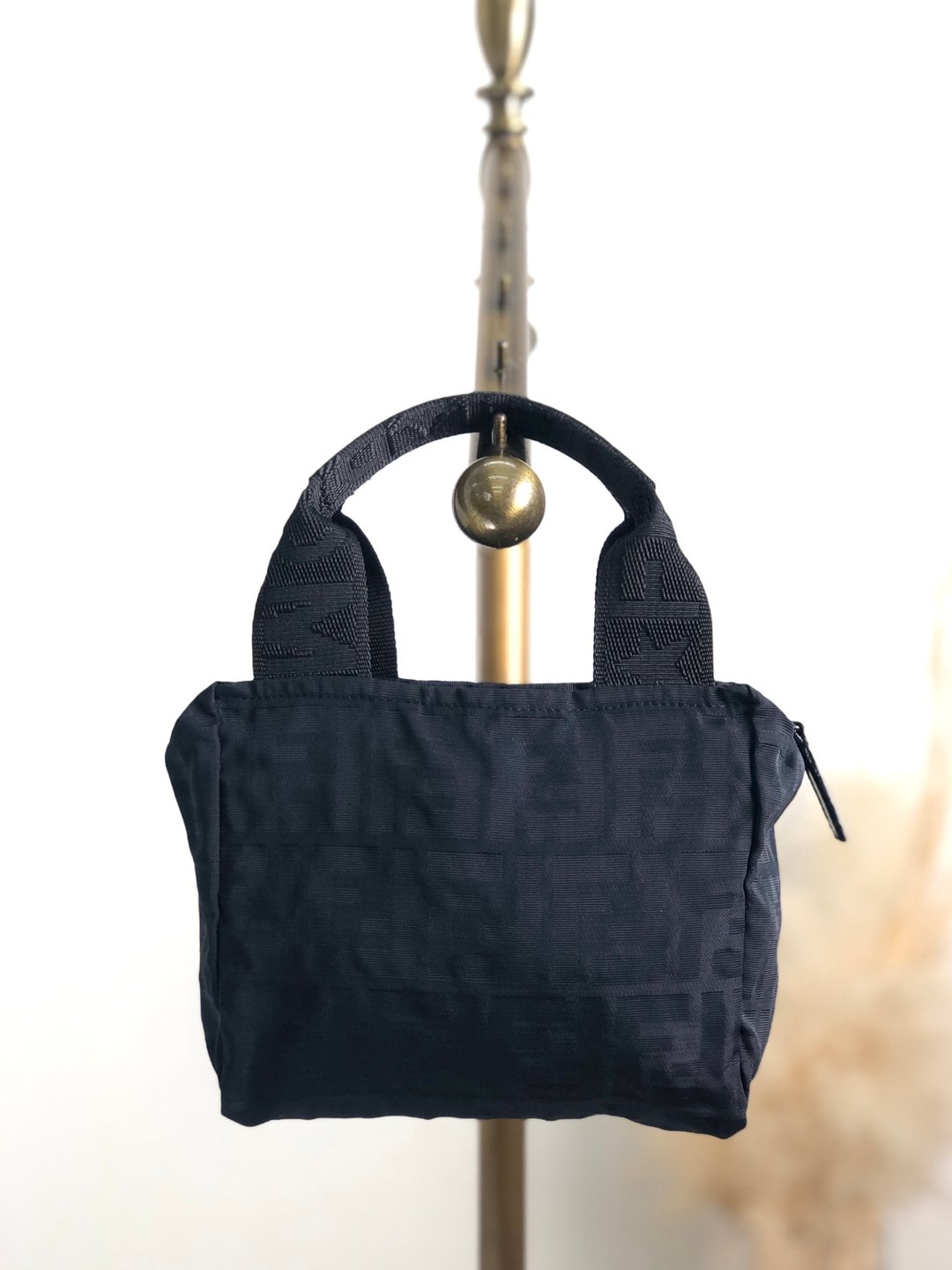 【日本直送，名牌二手包装】FENDI Zucca 手提包黑迷你包 复古复古旧 trtws8 - 手提包/手提袋 - 棉 黑色