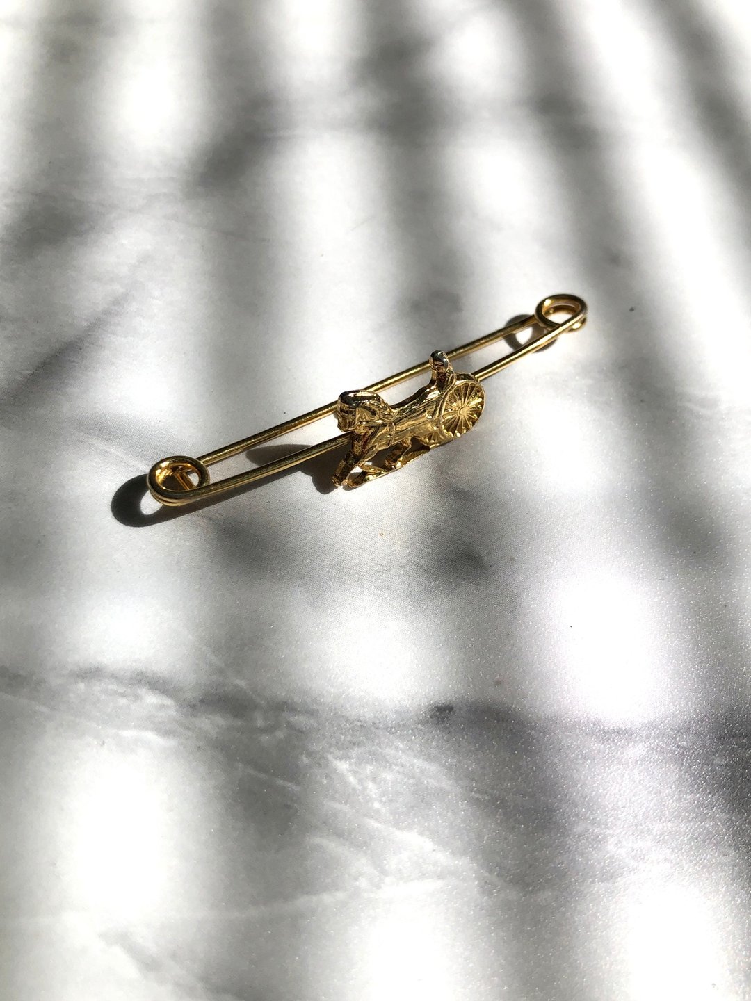 【 日本直送 名牌中古包 】CELINE 赛琳 马车扣 胸针 金色 vintage 古董 kdgmvw - 胸针 - 其他金属 金色