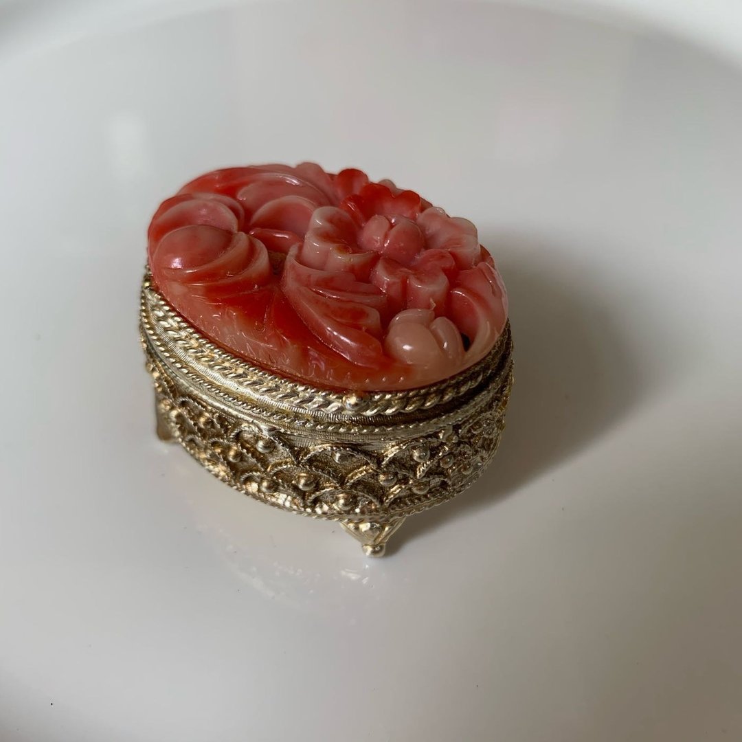 Vintage Florenza金色仿珊瑚珠宝盒、饰品盒 - 其他 - 其他金属 