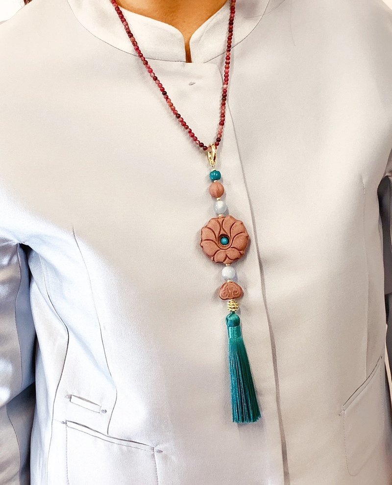 东方芯韵|碧玺-宝石能量香牌|热恋玫瑰香方|花开和合流苏项链挂饰 - 吊饰 - 植物．花 