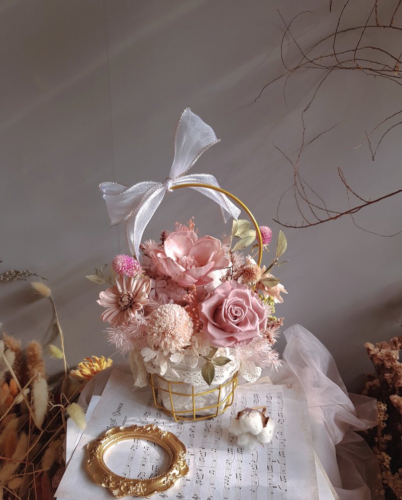 甜美金色手提花篮/永生花篮/开幕花篮/生日花篮 - 干燥花/捧花 - 植物．花 粉红色
