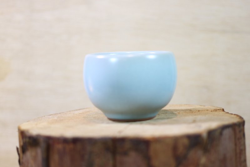 【快速出货】汝窑茶杯 开片 小圆融杯 名家叶敏祥手作 中秋品茶 - 茶具/茶杯 - 陶 