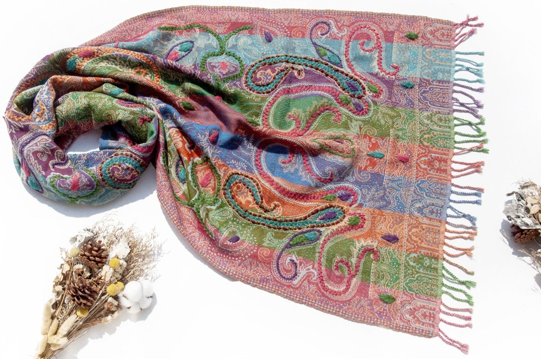 喀什米尔Cashmere/水煮羊毛披肩/针织围巾/刺绣围巾/羊绒披巾-花 - 围巾/披肩 - 羊毛 多色