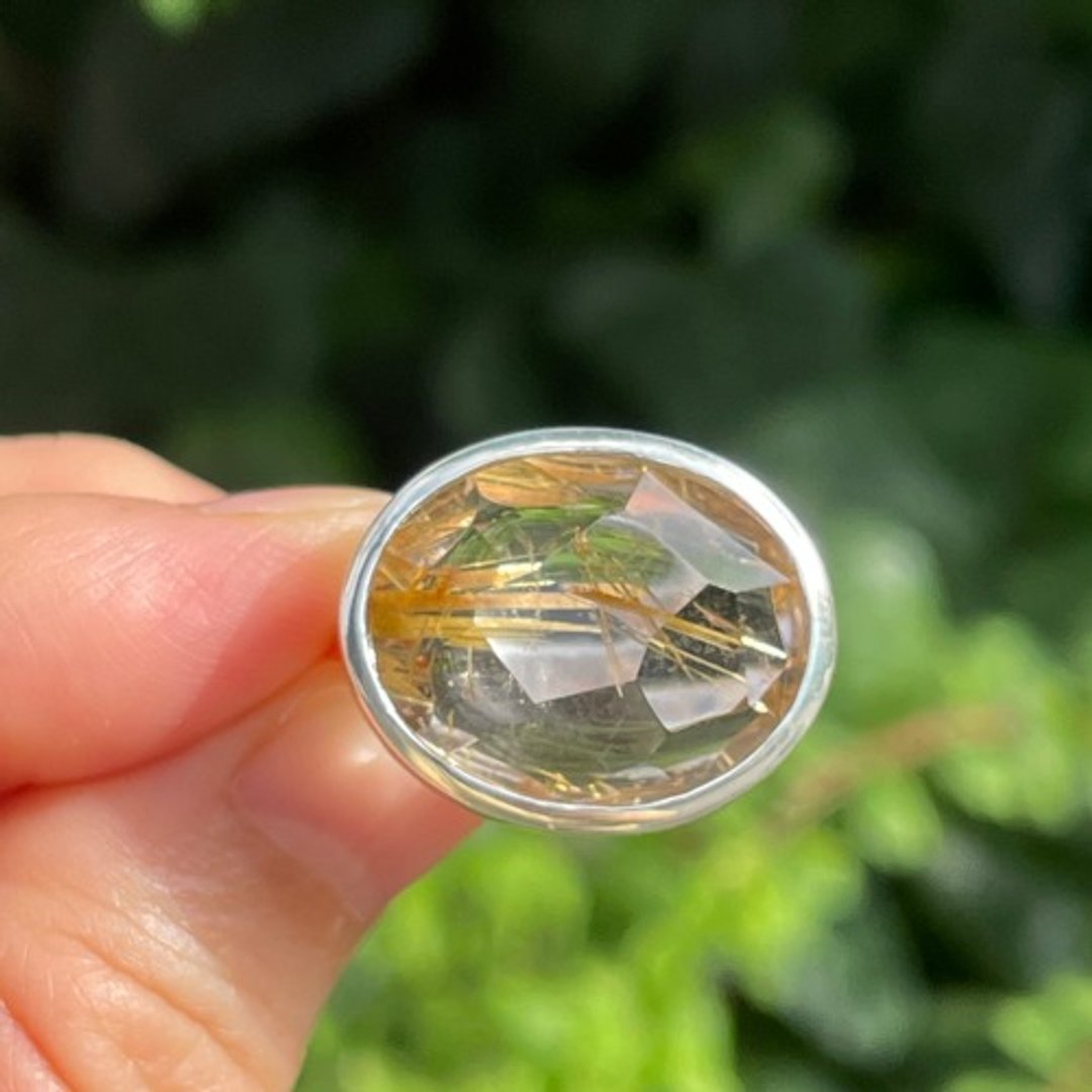 Pinkoi 代购 -  金红石石英椭圆形粗切 L 型嵌入式银SV925 戒指 - 戒指 - 宝石 
