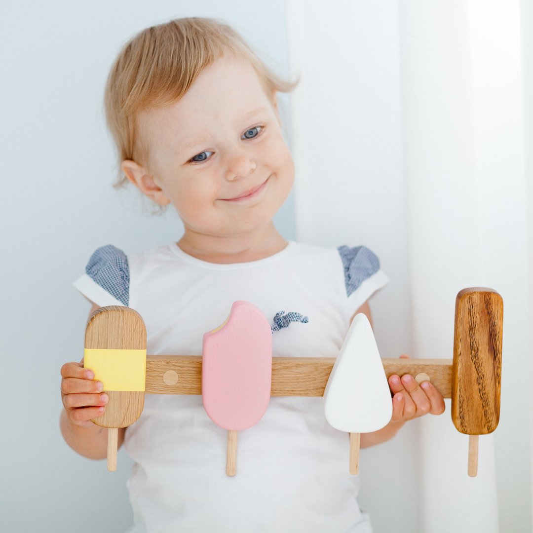 Wooden wall hanger for kids room, Nursery Decor, gift for girl - 儿童家具 - 木头 