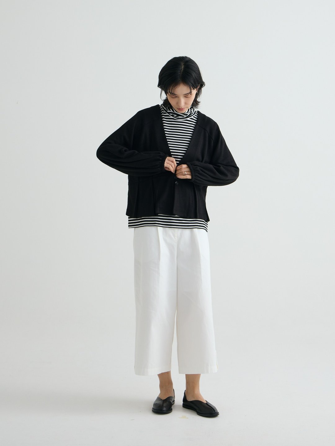SIEZEN_003_黑色毛料 V 领三扣外套 - 女装休闲/机能外套 - 羊毛 黑色