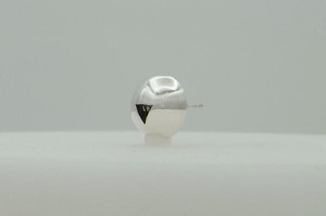triangle smile_S Pierce (s_m-O.53) 微笑 笑容 銀 耳釘 穿孔耳环 sterling silver stud earring - 耳环/耳夹 - 纯银 银色