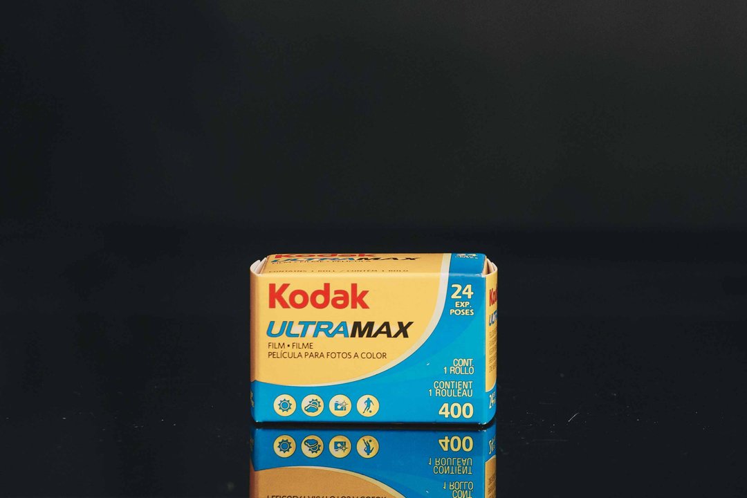 Kodak UltraMax 400 Color Negative Film 新鲜24张 - 相机 - 其他金属 黑色