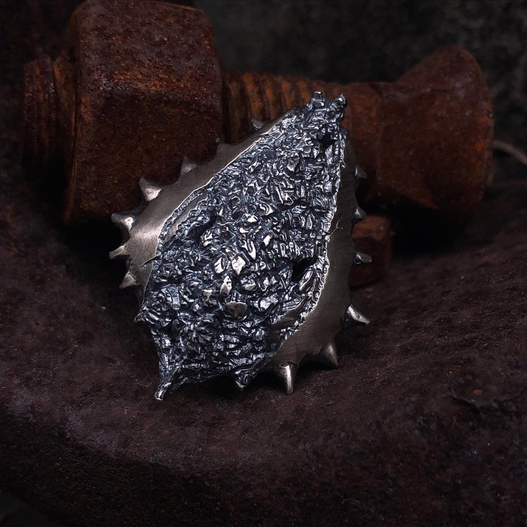 王妃雷神坠 Agave Potatorum V.V. Pendant - 项链 - 银 银色