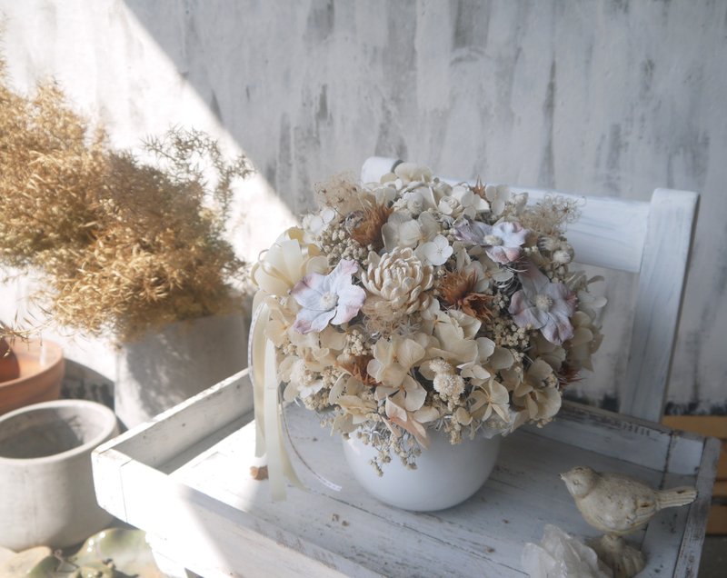 白色之恋(大) .雪白色.情人不凋花玫瑰.精油索拉花.干燥花礼物 - 干燥花/捧花 - 植物．花 白色